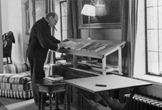 Churchill’s World War II Desks