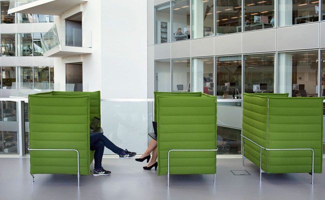 Modern office design trends at Deloitte