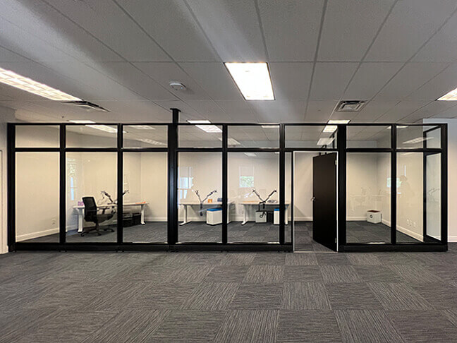 FL-office-furniture-JENOPT1MZRS-032224-01.jpg