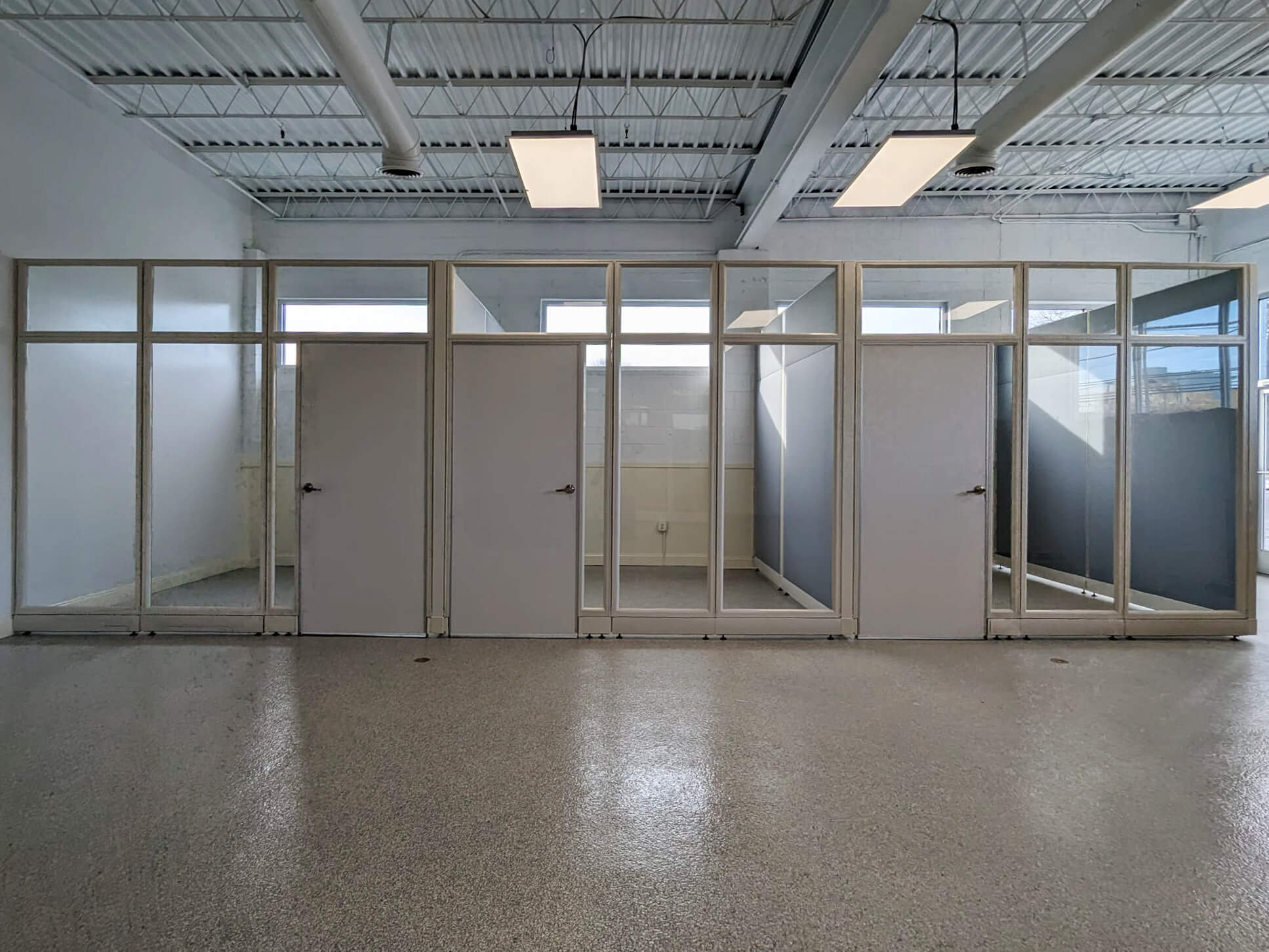 NJ office furniture raeinc1mzmp 011025 03