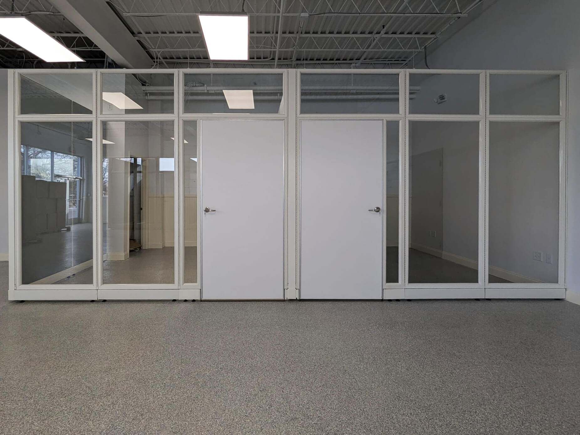 NJ-office-furniture-raeinc1mzmp-011025-04.jpg