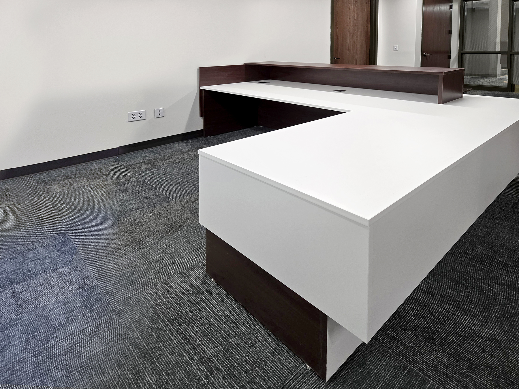 Littleton-office-furniture-IMLCC3ACRS-092724-9.jpg