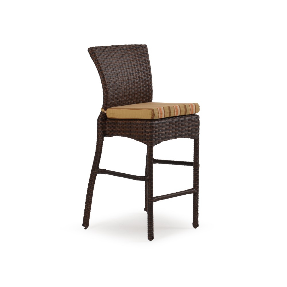 patio-table-and-chairs-tall-wicker-chair.jpg