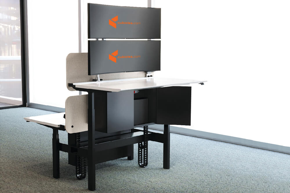 Max range traiding desk angle view 03