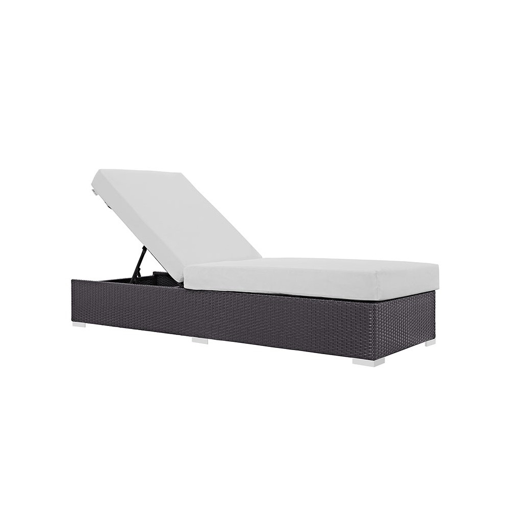 patio-table-and-chairs-outdoor-chaise-lounge.jpg