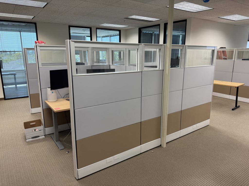 Renewed herman miller ethospace 091025 CWU3 5
