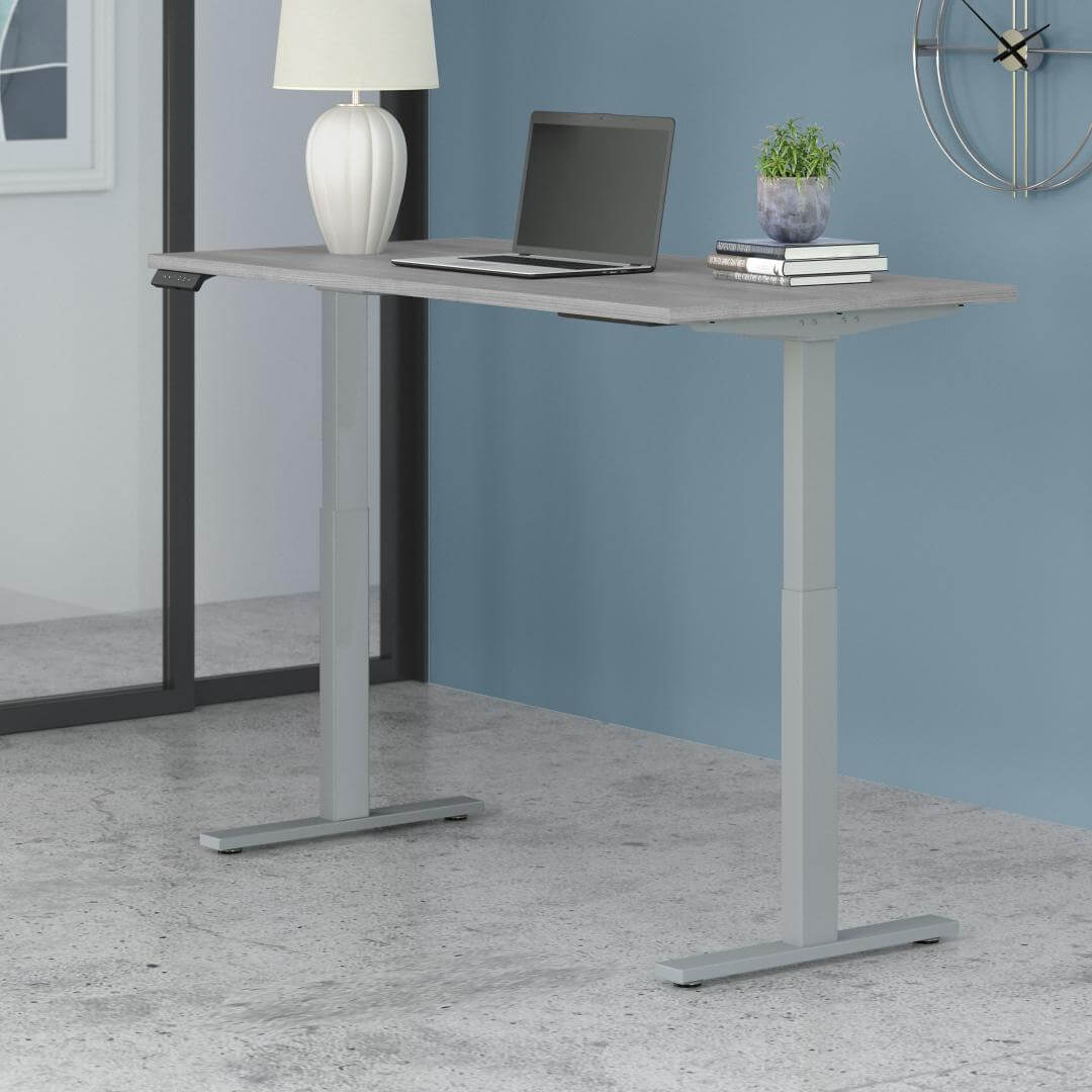 Sit and stand computer desk 60w x 30d lifestyle