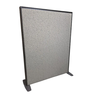 Space divider feet on panel