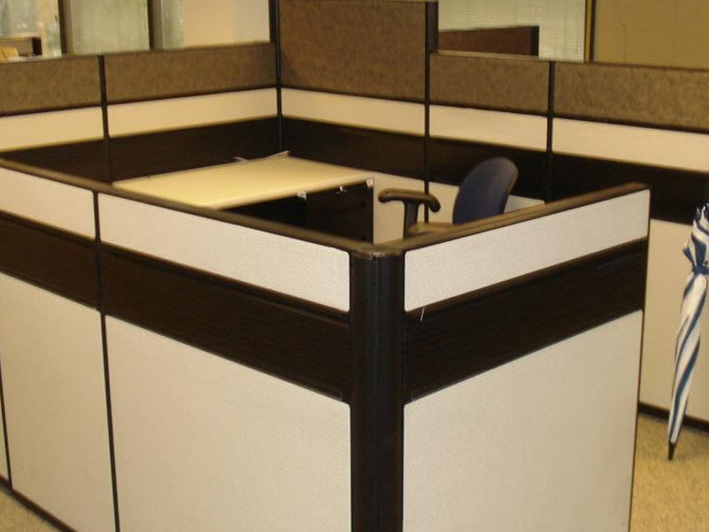 Used global contract cubicles 101717 pl4