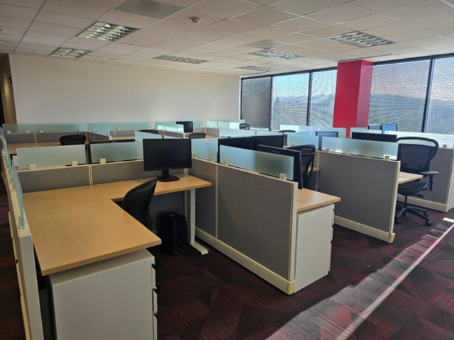 Used herman miller ao2 090425 CFD1 4