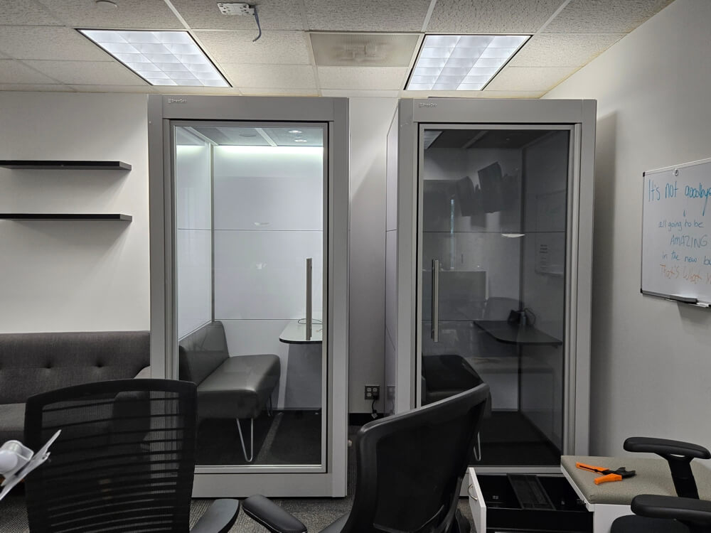 Used snapcab phone booth 090125 FK1 1