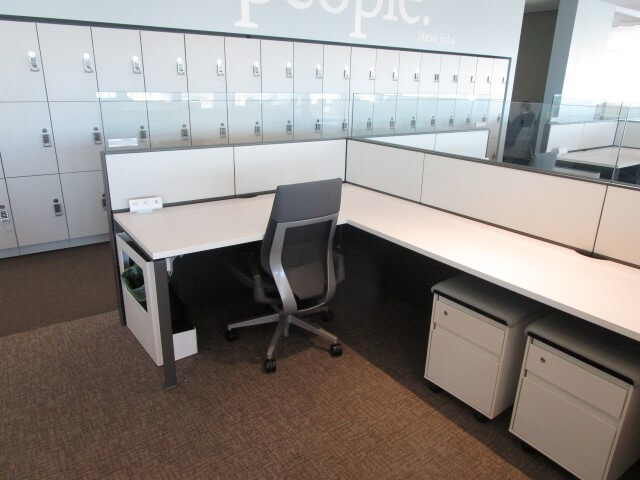 Used steelcase answer 032725 CNK1 2