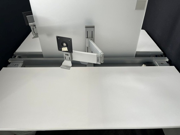 Used steelcase frame one 080626 UCS1 4 Used steelcase frame one 080626 UCS1 4