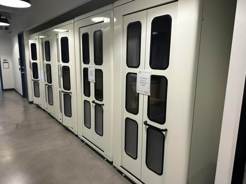 used-white-acoustical-phone-booths-090325-CWU1-2.jpg