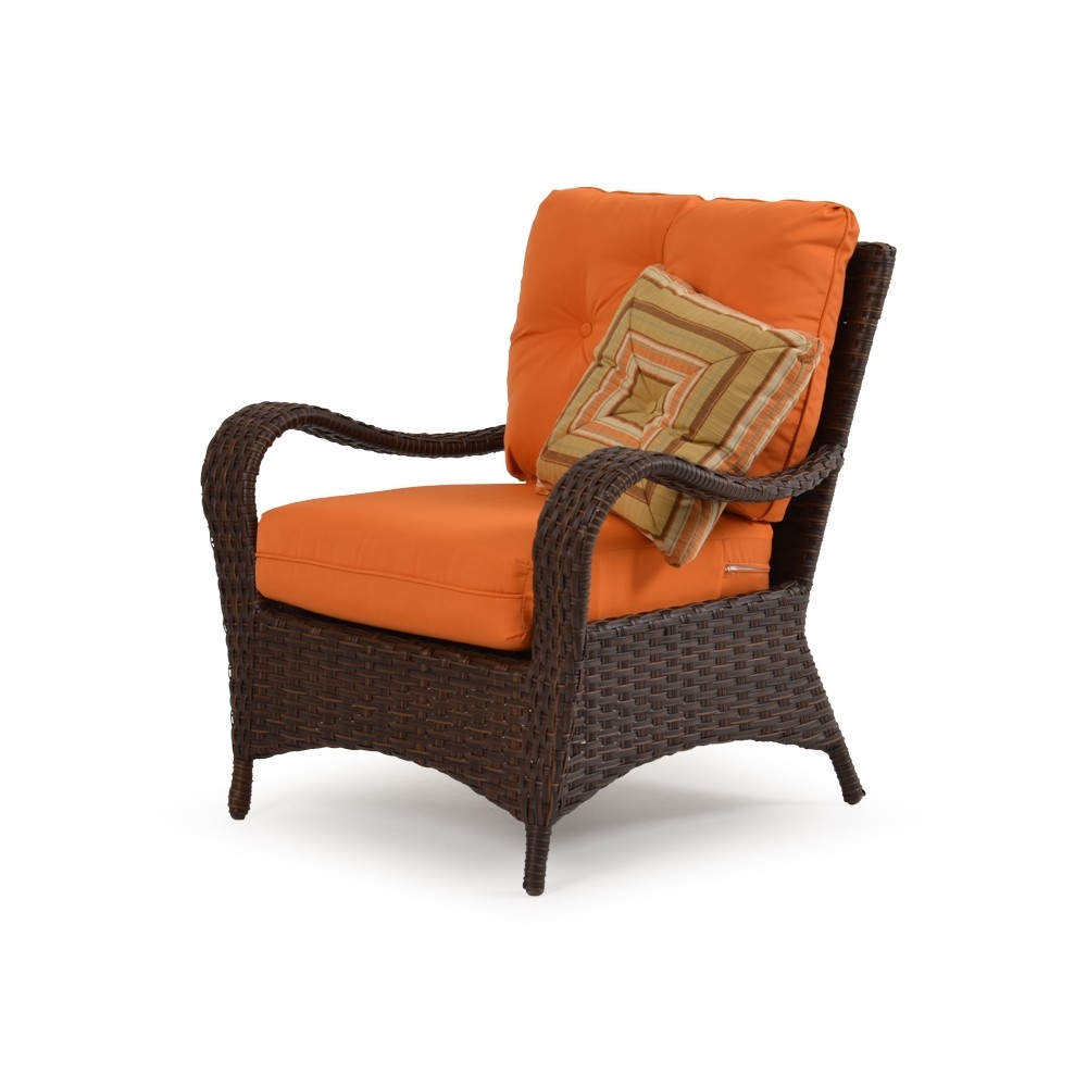 Wicker lounge chair side view