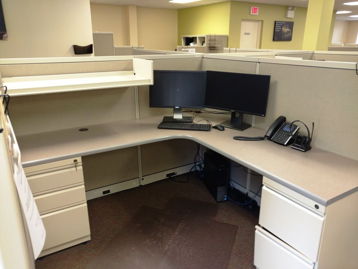 Used Steelcase Avenir- Meduim Panels - Used Cubicles