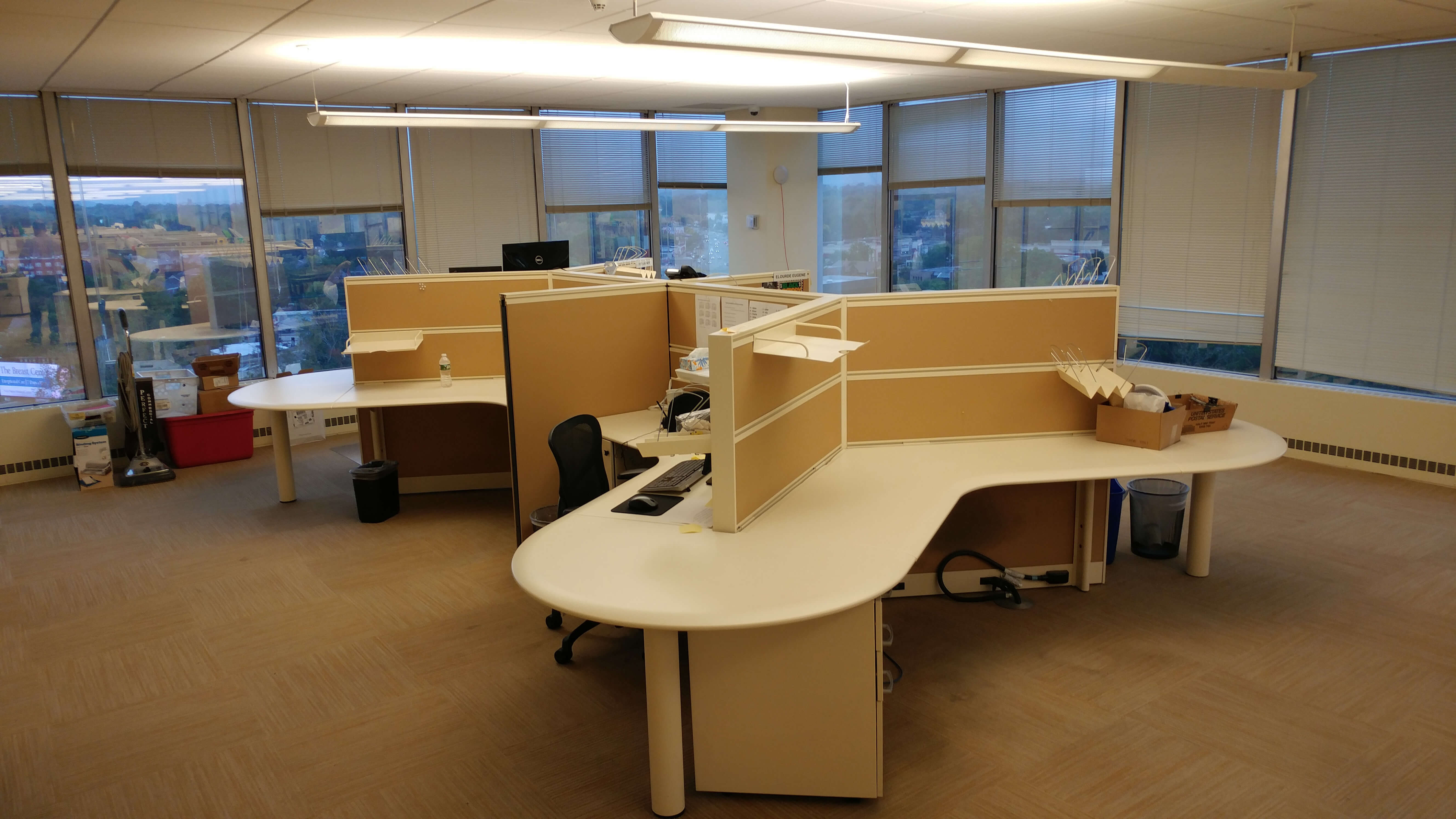 Used Kimball Interworks Cubicles - Meduim Panels - Used Cubicles