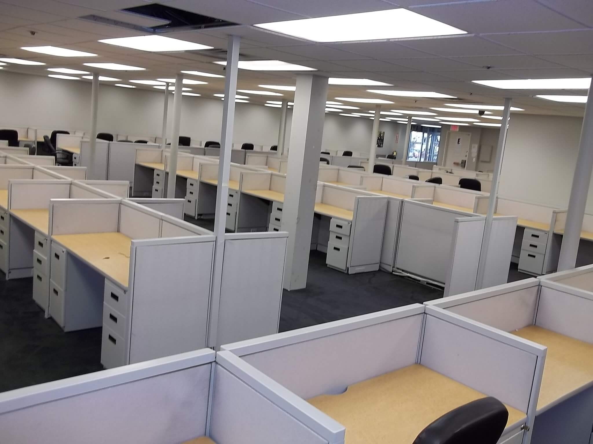Restaurant Tables For Sale >> Steelcase Avenir 2x4 - Used Office Cubicles - Used Cubicles Restaurant Tables For Sale >> Steelcase Avenir 2x4 - Used Office Cubicles - Used Cubicles
