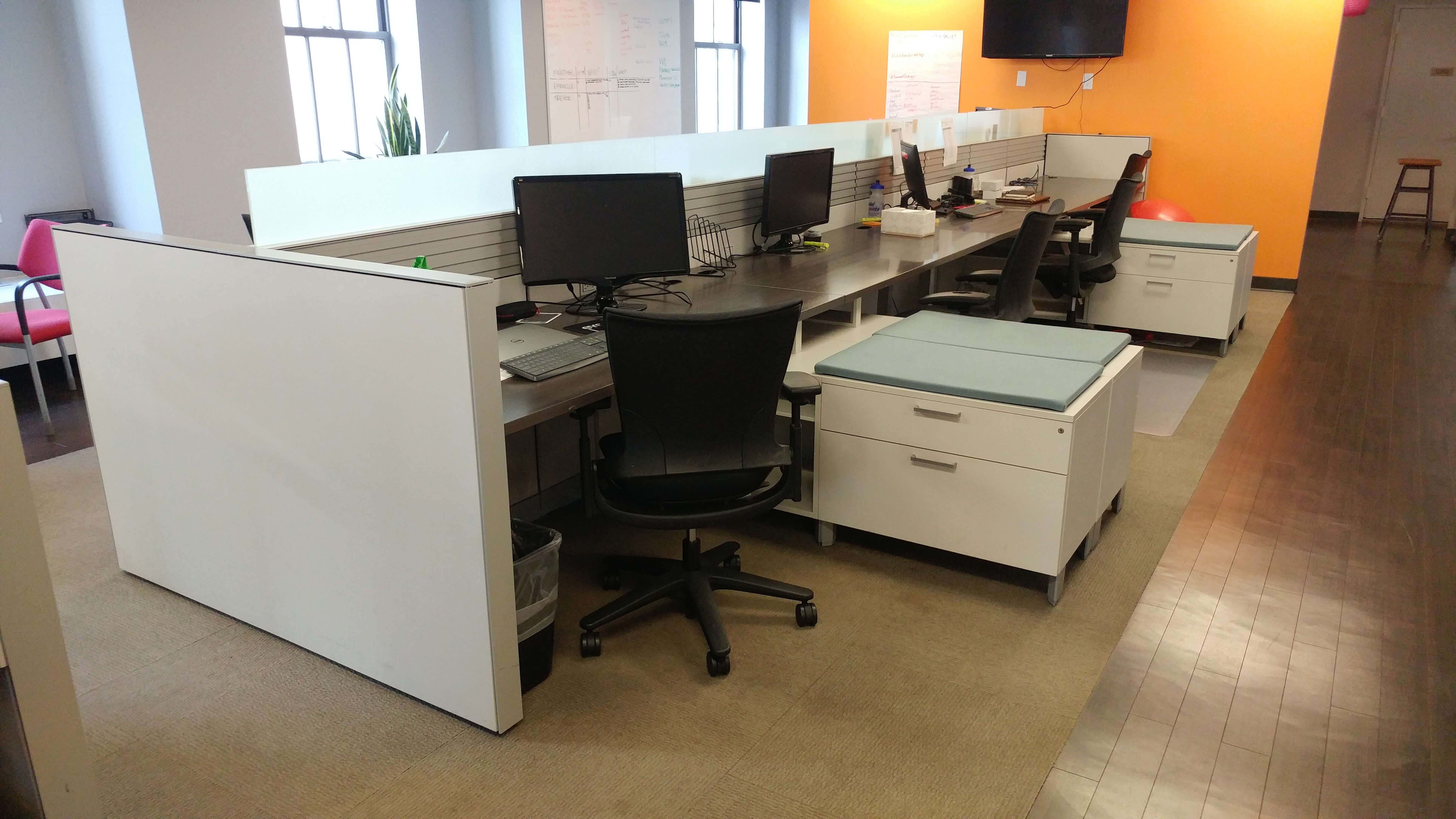 Allsteel Stride - Designer Workstations