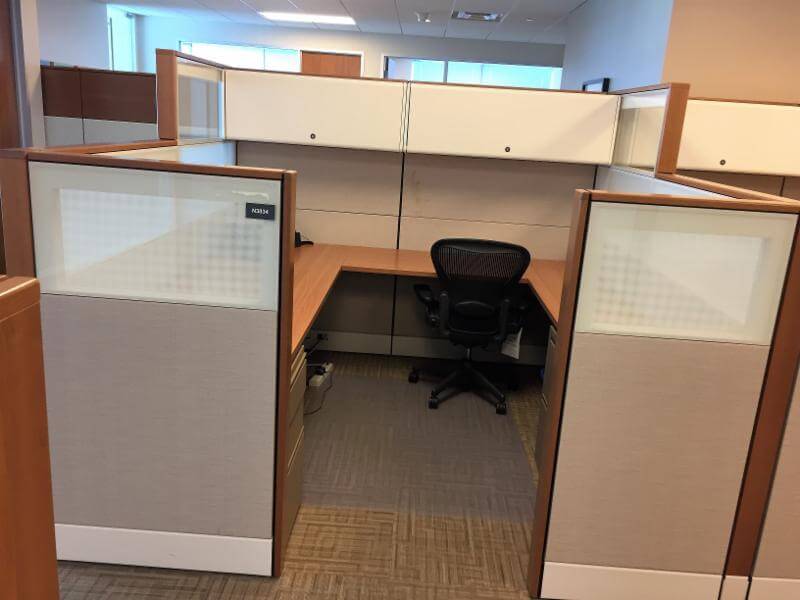 Herman Miller Ethospace - Lots of Space