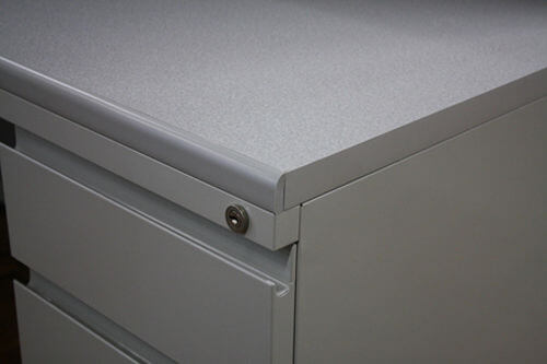 Used cubicles with Low/High Panel Combos from Steelcase - close up for pedestal detail