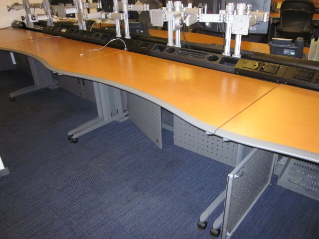 Used Trading Desks 5x3 Low Panels Used Cubicles