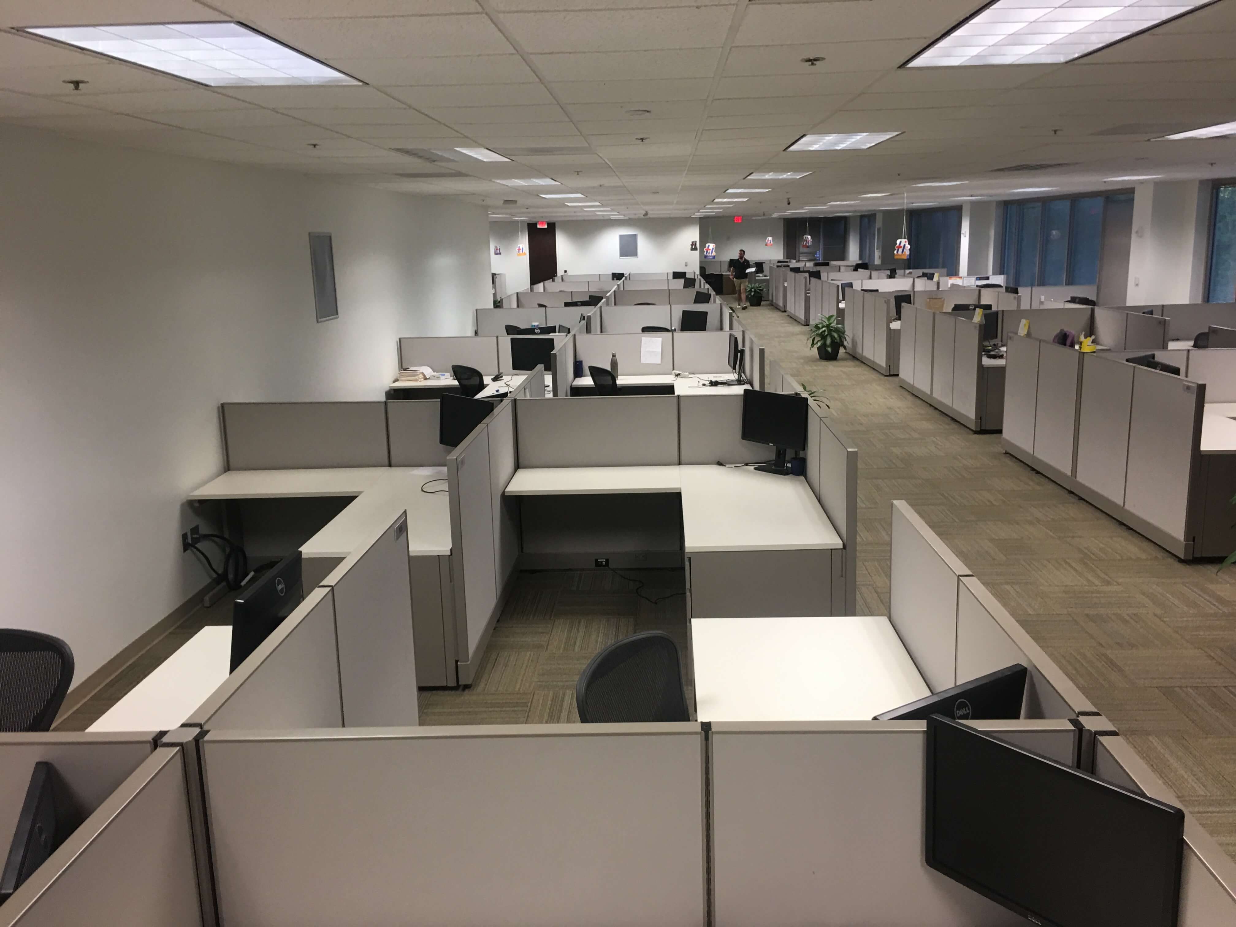 Herman Miller AO2 Preowned