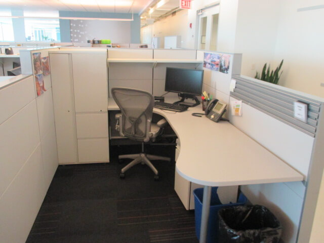 Herman Miller Ethospace - Excellent Condition