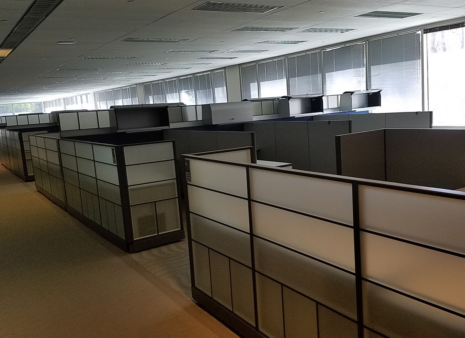 Used Knoll Currents - Office Layout