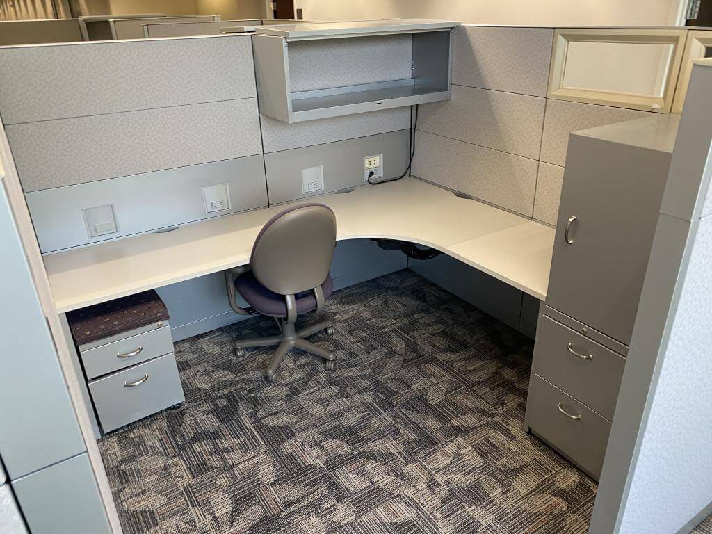 Steelcase Answer Preowned