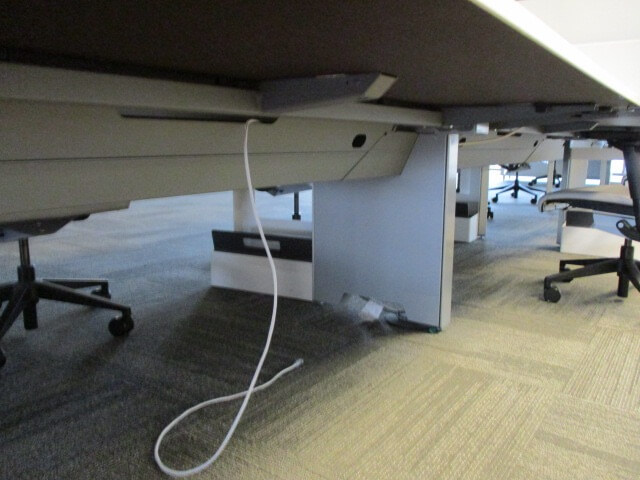Steelcase Frame One - Electrified