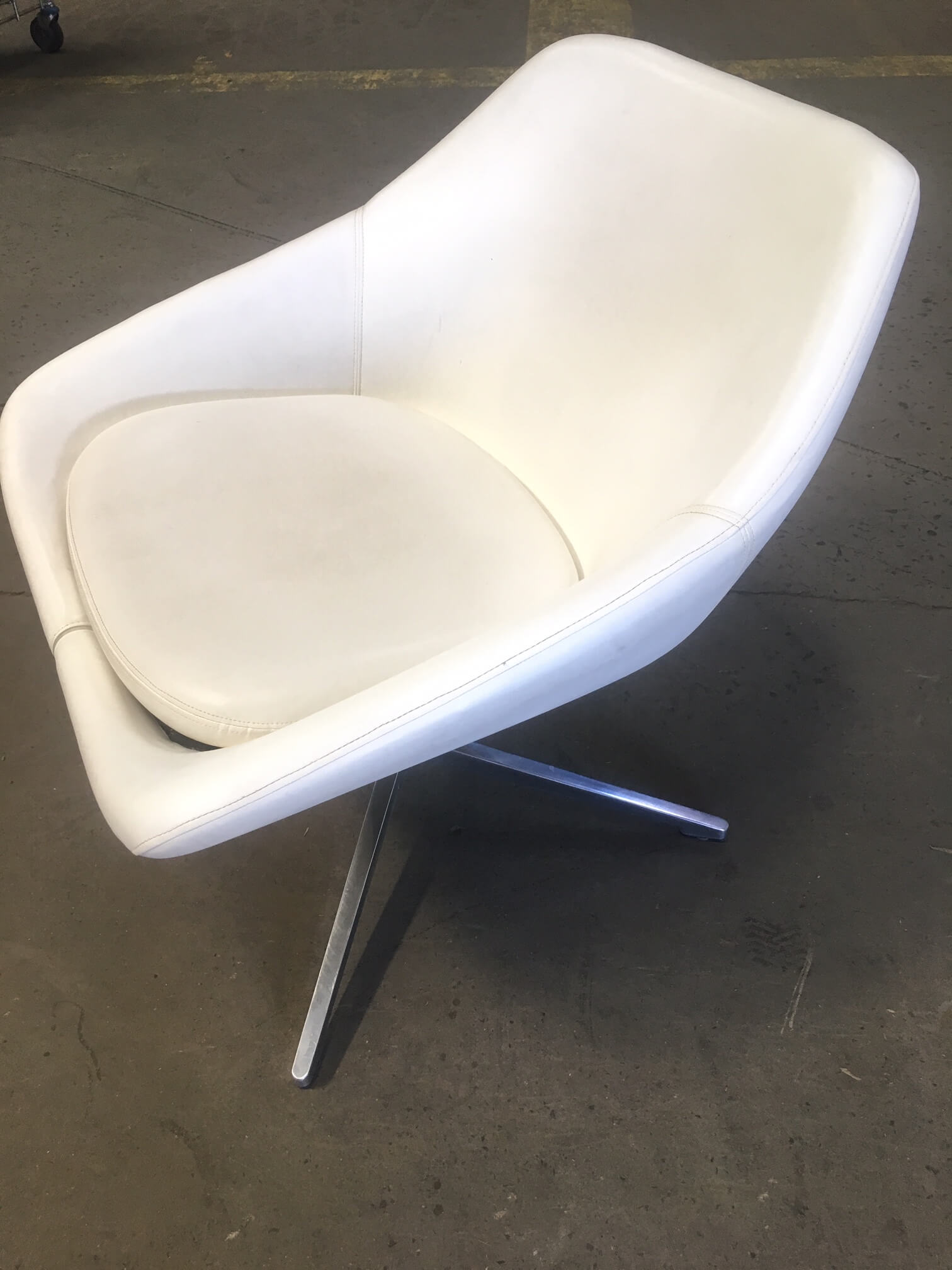 Used Office Chairs For Sale - Allermiur Reception Chairs - Used Office Furniture For Sale