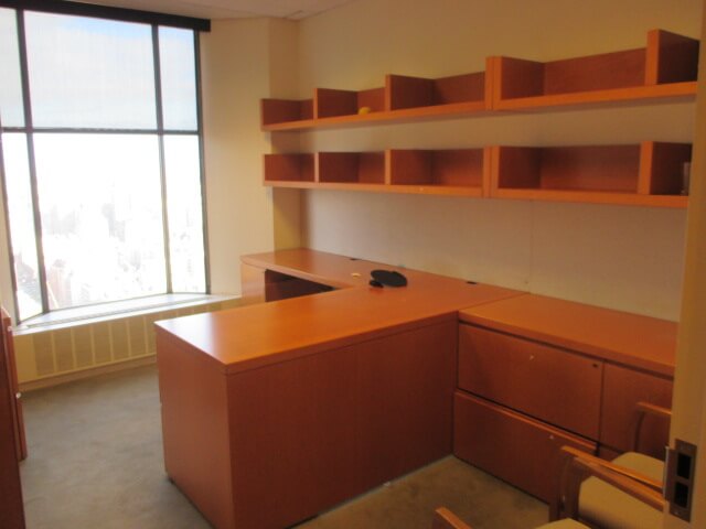 Used Office Desks - Knoll Reff - Used Business Furniture